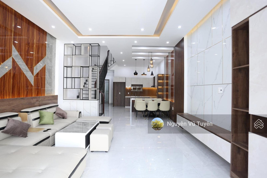 Nhà gồm 3 phòng ngủ bán nhà ở diện tích rộng 100m2 bán ngay với giá thương lượng chỉ 5.5 tỷ vị trí thuận lợi ở Diệp Minh Châu, Cẩm Lệ-01