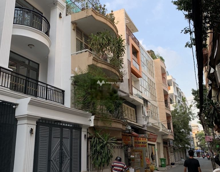 Vị trí đặt tại Đường D5, Hồ Chí Minh, cho thuê nhà, giá thuê siêu mềm từ 35 triệu/tháng có diện tích tổng 68m2 cực kì sang trọng-01