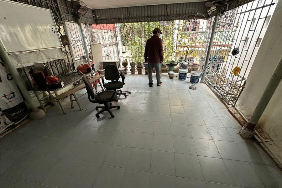 Vị trí thuận tiện ngay tại Bạch Mai, Cầu Dền cho thuê nhà giá thuê mong muốn chỉ 8 triệu/tháng, trong nhà có tổng cộng 3 phòng ngủ, 2 WC-01