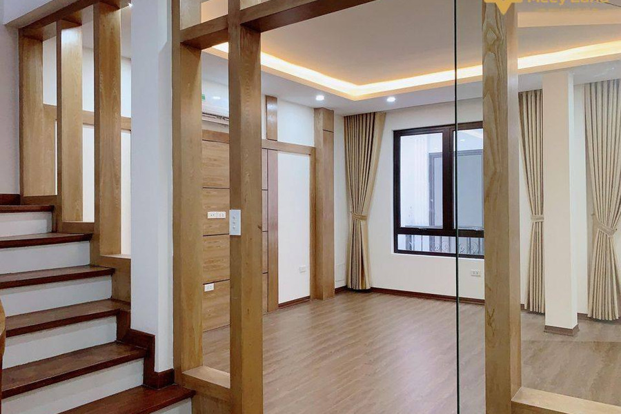 Bán nhà Hoàng Hoa Thám Vĩnh Phúc lô góc 2 thoáng 20m ra phố 46m2 5 tầng 5.5 tỷ-01