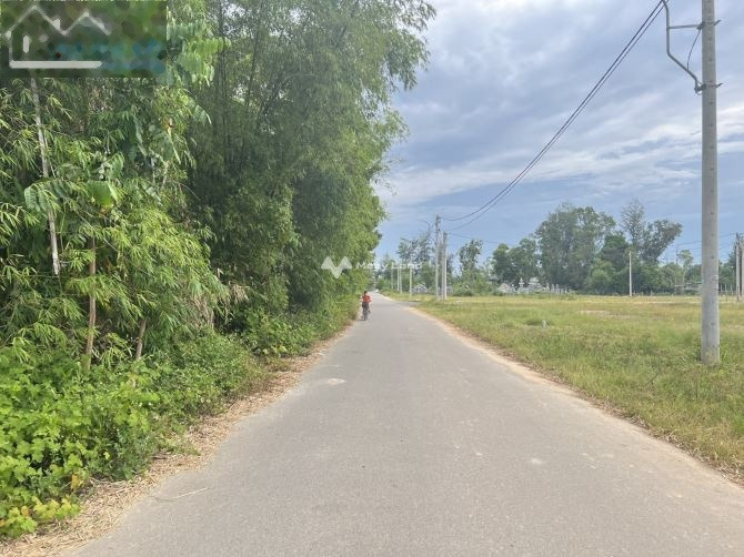 Bán đất 1.35 tỷ Thủy Lương, Thừa Thiên Huế diện tích thực dài 150m2, đường trước nhà ngang 13 m-01