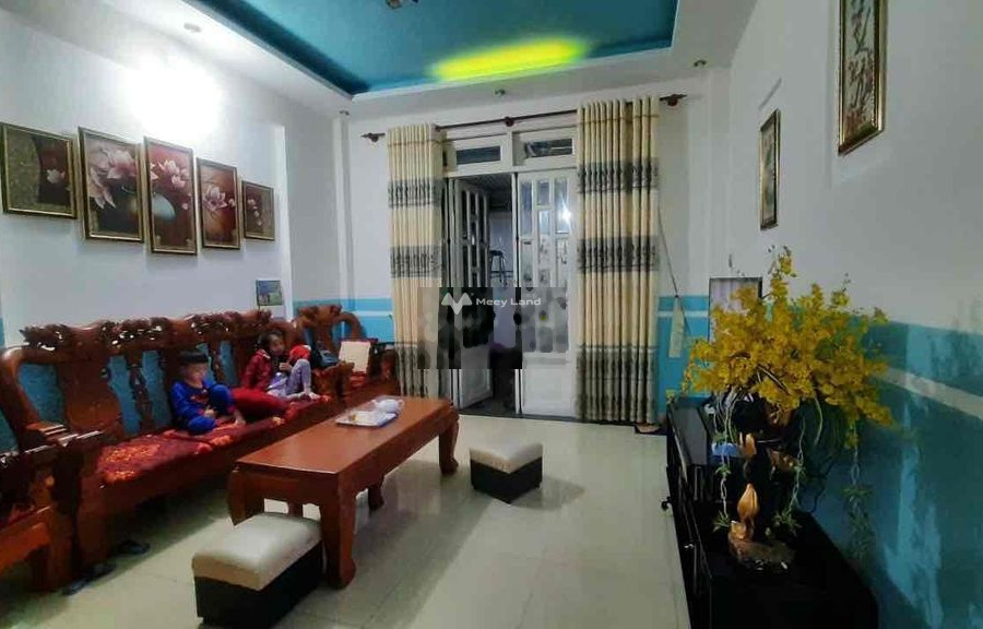 Đồng Tâm, Lâm Đồng, cho thuê nhà, giá thuê chỉ 7 triệu/tháng với diện tích tiêu chuẩn 70m2, tổng quan bên trong nhà 3 phòng ngủ khu vực dân cư-01