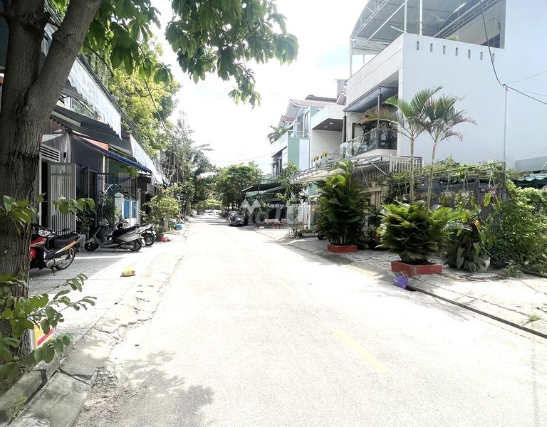 Bán nhà vị trí đặt tọa lạc gần Nguyễn Giản Thanh, Đà Nẵng bán ngay với giá gốc 3.68 tỷ có diện tích 70m2 căn nhà gồm có 3 phòng ngủ-01