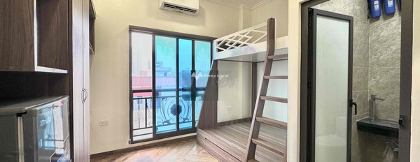 Cho thuê chung cư vị trí đặt ở trung tâm Hồ Tùng Mậu, Hà Nội, trong căn hộ này 1 phòng ngủ, 1 WC hỗ trợ mọi thủ tục miễn phí-03