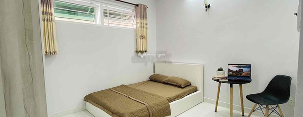 Nhà bao gồm 8 phòng ngủ bán nhà bán ngay với giá tốt từ 6.9 tỷ có diện tích chung là 40m2 vị trí đẹp ở Bình Thạnh, Hồ Chí Minh-02