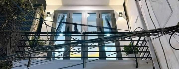 Bán nhà có diện tích chung là 35.2m2 mặt tiền nằm ở Phường 3, Bình Thạnh liên hệ trực tiếp để được tư vấn-03