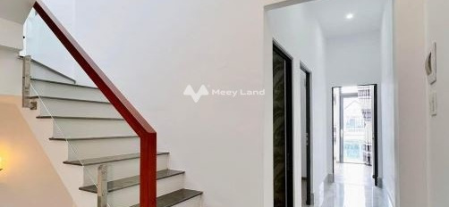 4 PN, bán biệt thự, bán ngay với giá đề xuất 3.99 tỷ diện tích khoảng là 56m2 mặt tiền tọa lạc ngay ở Nguyễn Văn Linh, Ninh Kiều-02