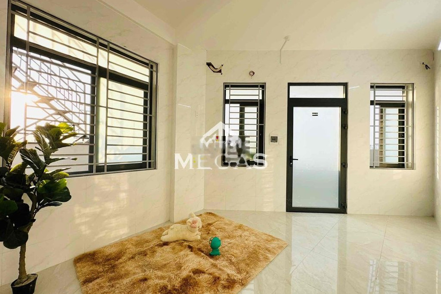 Nhà trống, cho thuê căn hộ có diện tích rộng 20m2 vị trí đặt ngay trên Tân Phú, Hồ Chí Minh giá thuê khủng 3.5 triệu/tháng-01