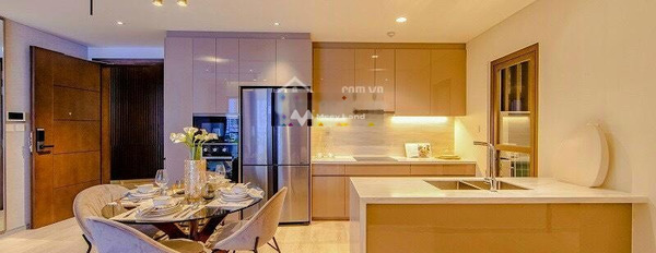 Bán chung cư tổng quan căn hộ gồm có Full nội thất cao cấp vị trí đẹp nằm trên Quận 10, Hồ Chí Minh bán ngay với giá khởi đầu từ 7 tỷ-02