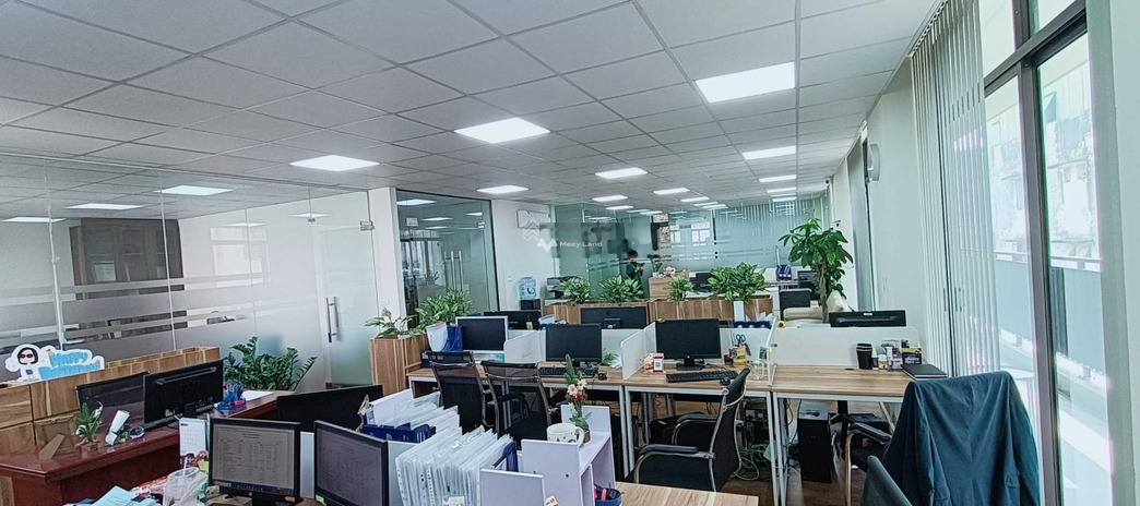 Vị trí mặt tiền tọa lạc ngay ở Cầu Giấy, Hà Nội cho thuê sàn văn phòng thuê ngay với giá thương mại 28 triệu/tháng diện tích thực như trên hình 130m2