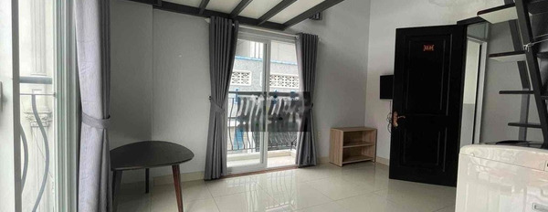 Cho thuê căn hộ có diện tích chung là 28m2 vị trí thuận lợi tại Tân Thuận, Quận 7 thuê ngay với giá cực mềm chỉ 4.8 triệu/tháng-03