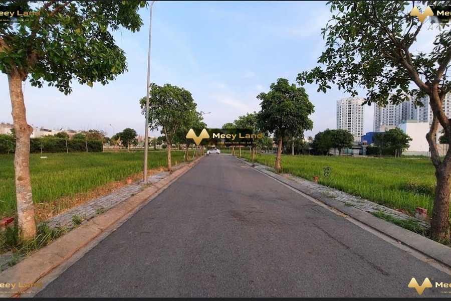 Khoảng từ 3.52 tỷ bán đất có dt gồm 80m2 vị trí đặt nằm ngay Xã Phú Xuân, Huyện Nhà Bè-01