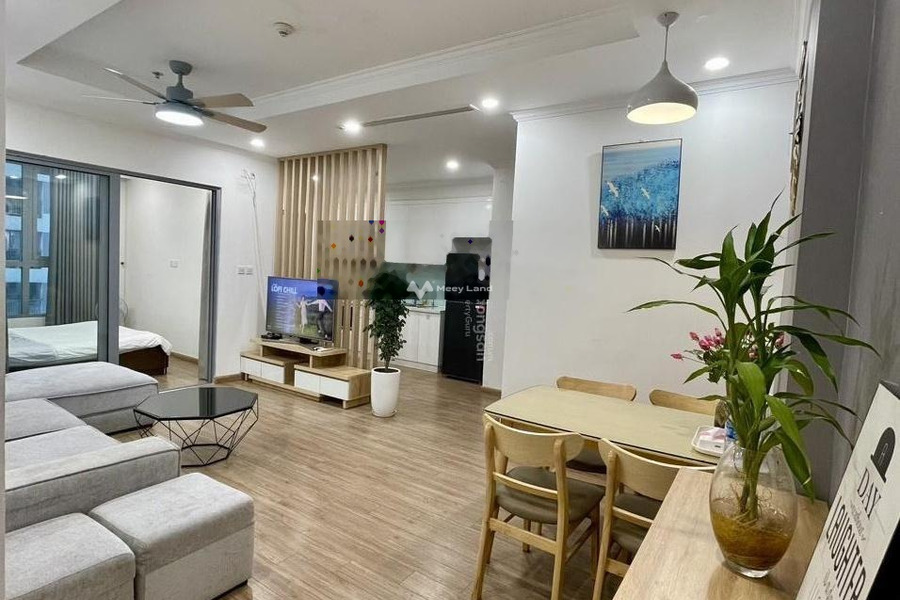 Hướng Nam, cho thuê chung cư trong căn hộ này thì gồm Đầy đủ tọa lạc ngay trên Minh Khai, Hai Bà Trưng giá thuê mua liền chỉ 18 triệu/tháng-01
