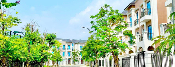 Bán biệt thự, giá bán đề xuất từ 25.5 tỷ diện tích quy đổi 288m2 vị trí đặt ở trung tâm Nguyễn Xiển, Hồ Chí Minh-02