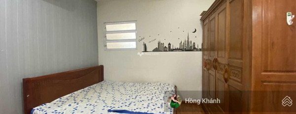 Trong căn hộ tổng quan có 3 phòng ngủ, cho thuê căn hộ vị trí mặt tiền tọa lạc ngay ở Lâm Văn Bền, Hồ Chí Minh, 2 WC giao thông đông đúc-02