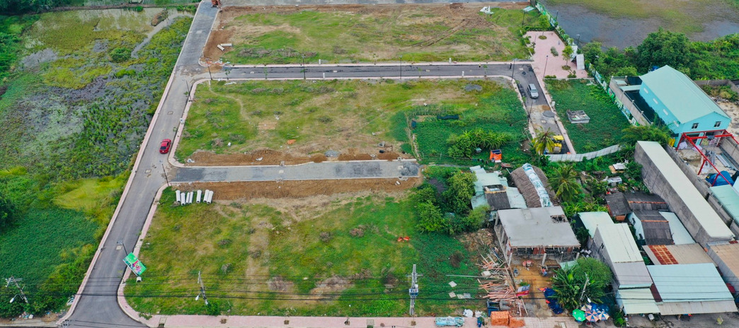 Bán đất đường Hoàng Phan Thái cách chợ Bình Chánh 100m, chỉ với 1,6 tỷ