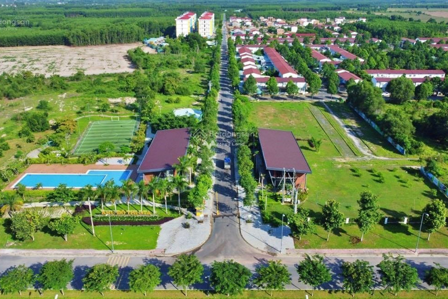 Tại Phước An, Nhơn Trạch bán chung cư bán ngay với giá siêu rẻ từ 350 triệu, tổng quan bên trong căn hộ gồm 1 PN, 1 WC sổ hồng chính chủ-01