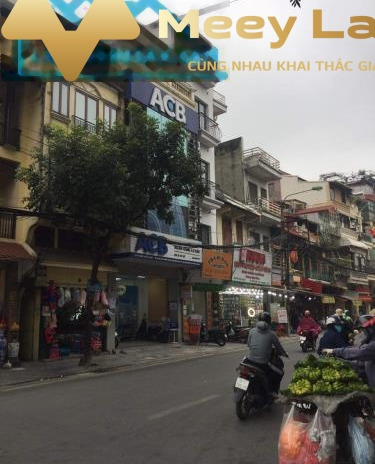 Bán nhà tại phố Hàng Giấy, Hoàn Kiếm, Hà Nội, giá 165 tỷ, diện tích 215m2