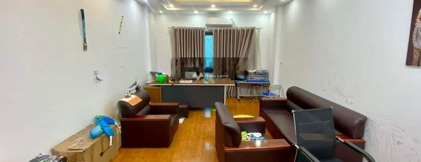 Bán nhà vị trí thuận lợi Khương Đình, Thanh Xuân bán ngay với giá mua liền từ 7.6 tỷ diện tích khoảng 35m2 nhà này bao gồm 3 phòng ngủ-02