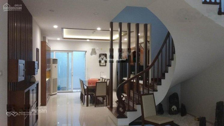 Nhà 4 PN, cho thuê nhà, thuê ngay với giá siêu rẻ từ 15 triệu/tháng với diện tích là 60m2 tọa lạc tại Yên Xá, Tân Triều
