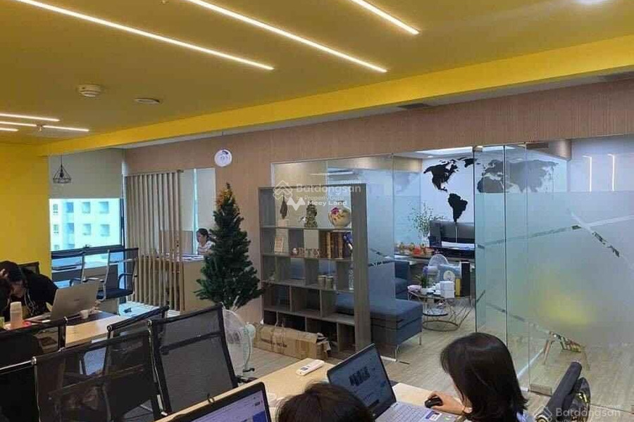 Giá thuê mềm 45.9 triệu/tháng cho thuê sàn văn phòng vị trí đặt tại trung tâm Xuân Tảo, Bắc Từ Liêm có diện tích tổng 255m2 nội thất nguyên vẹn Đầy đủ-01