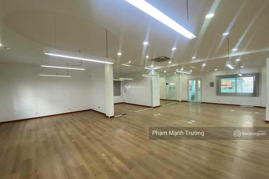 Vị trí tiềm năng Nguyễn Thái Bình, Hồ Chí Minh, cho thuê nhà, giá thuê chỉ 149 triệu/tháng có diện tích sàn 110m2 nội thất hiện đại-01