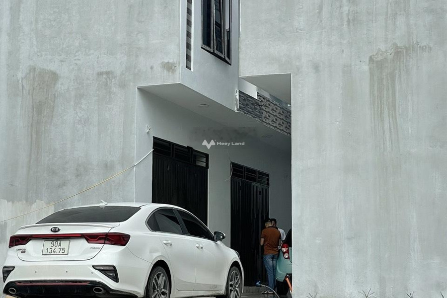 Nhà có 2 PN bán nhà có diện tích chính 52m2 vị trí mặt tiền ngay trên Duy Hải, Hà Nam-01