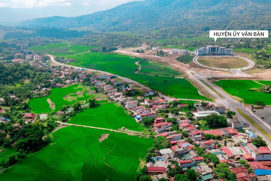 Quốc Lộ 279, Văn Bàn bán đất giá mua liền chỉ 400 triệu diện tích khoảng 100m2-01