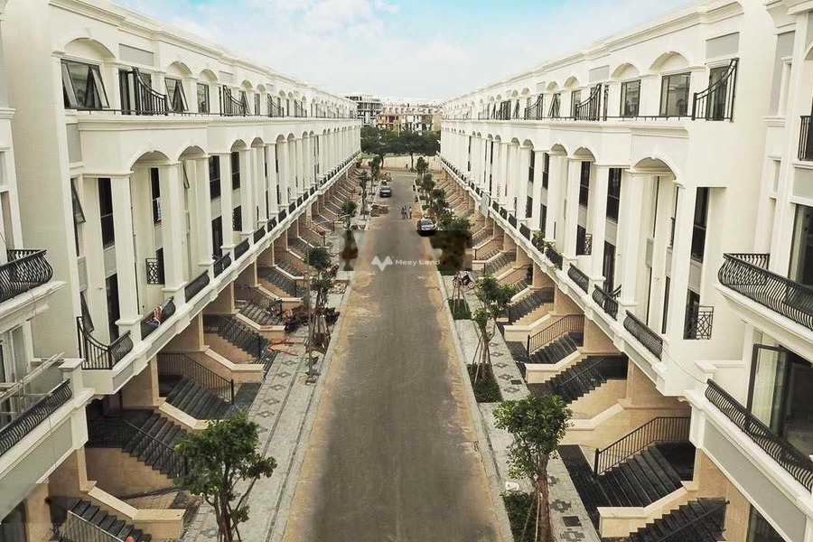 Bán biệt thự, giá bán đặc biệt từ 25 tỷ với diện tích rộng 154m2 vị trí thuận lợi gần Thủ Đức, Hồ Chí Minh-01