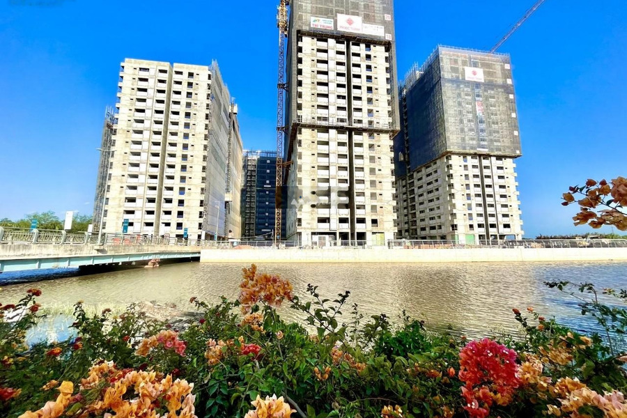 Được tặng bán bớt, bán chung cư vị trí thuận lợi nằm ở Quận 9, Hồ Chí Minh bán ngay với giá thực tế từ 3.6 tỷ có diện tích gồm 73m2-01