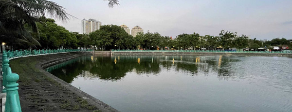 Bán gấp biệt thự Văn Phú trung tâm, view vườn hoa hồ nước, nội thất luxury, 200m2, 25,5 tỷ-03