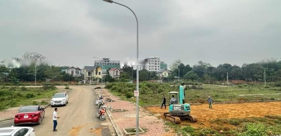 Thạch Thất, Hà Nội bán đất giá thị trường 11.1 tỷ diện tích như sau 300m2