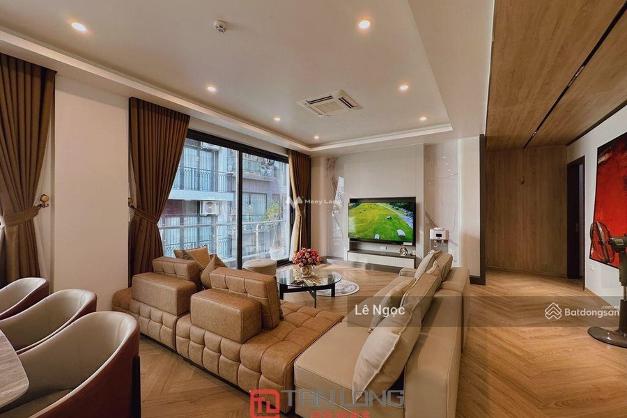 Cho thuê căn hộ vị trí mặt tiền tọa lạc ngay ở Tây Hồ, Hà Nội diện tích chung là 165m2-01