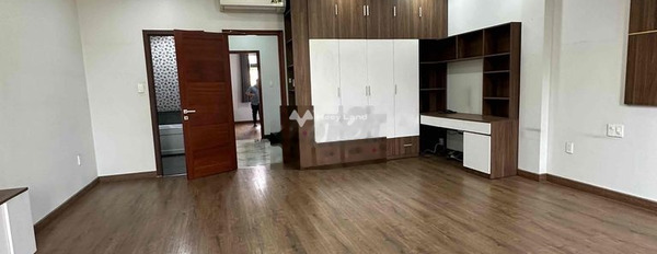 Có một diện tích sàn 90m2, cho thuê nhà ở vị trí thuận lợi nằm tại Đường Số 40, Tân Phong, trong nhà nhìn chung bao gồm 5 PN, 6 WC pháp lý rõ ràng-02