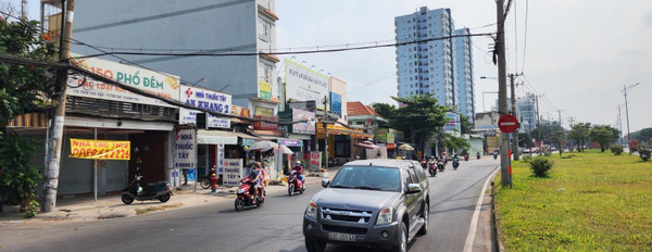 Vị trí đặt tại trung tâm Đường 7, Hồ Chí Minh cho thuê nhà thuê ngay với giá thương mại chỉ 30 triệu/tháng, 1 WC-03