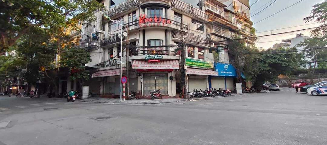 Bán nhà mặt tiền phố Đường Thành, Hà Nội. Diện tích 1000m2, giá 215 tỷ