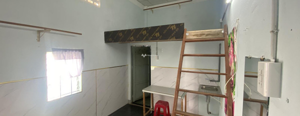 Tổng quan gồm có 8 phòng ngủ bán nhà bán ngay với giá cực rẻ 2.9 tỷ diện tích khoảng 83.2m2 ở Nguyễn Đình Chiểu, Khánh Hòa-03