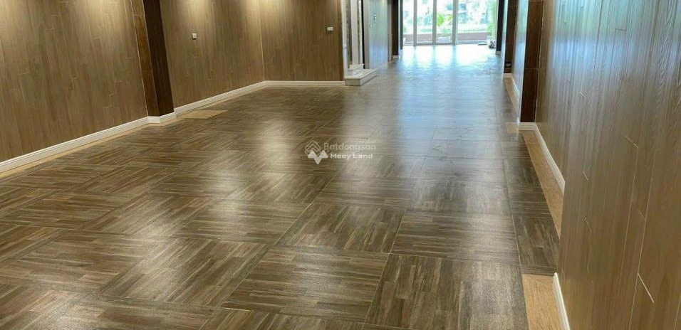 Giá 68 triệu/tháng, cho thuê nhà diện tích như sau 150m2 vị trí tiện lợi Từ Hoa, Hà Nội thuận tiện đi lại