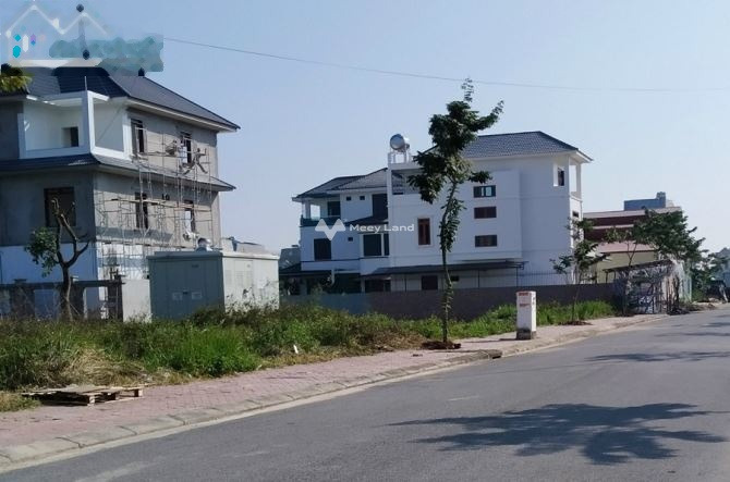 Bán đất mặt tiền tọa lạc ngay ở Đường Số 36, Bắc Ninh. Diện tích 106m2