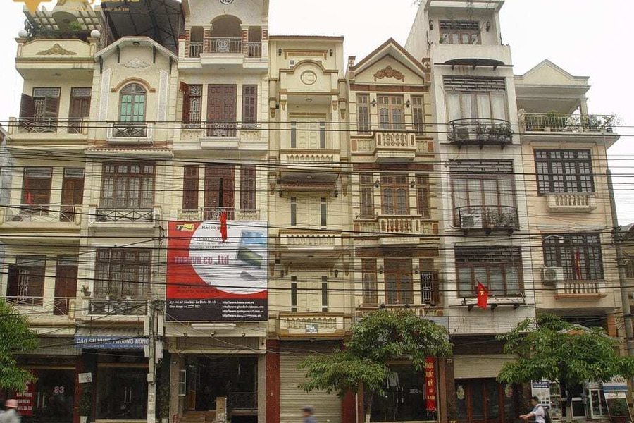 Bán nhà mặt phố Hàng Cót, Quận Hoàn Kiếm, diện tích 35m2, 4 tầng, mặt tiền 3,3m, sổ đỏ chính chủ, giá 18,8 tỷ-01