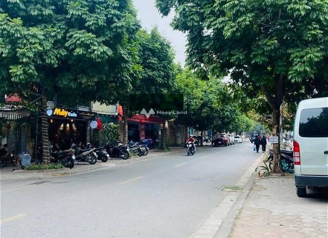Vị trí đẹp ngay Long Biên, Hà Nội bán đất giá bán siêu mềm chỉ 20 tỷ diện tích thực khoảng 175m2