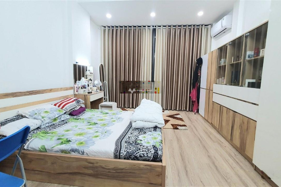 Ở Đống Đa, Hà Nội, bán nhà có diện tích rộng 40m2, tổng quan căn này gồm có 4 phòng ngủ liên hệ chính chủ-01