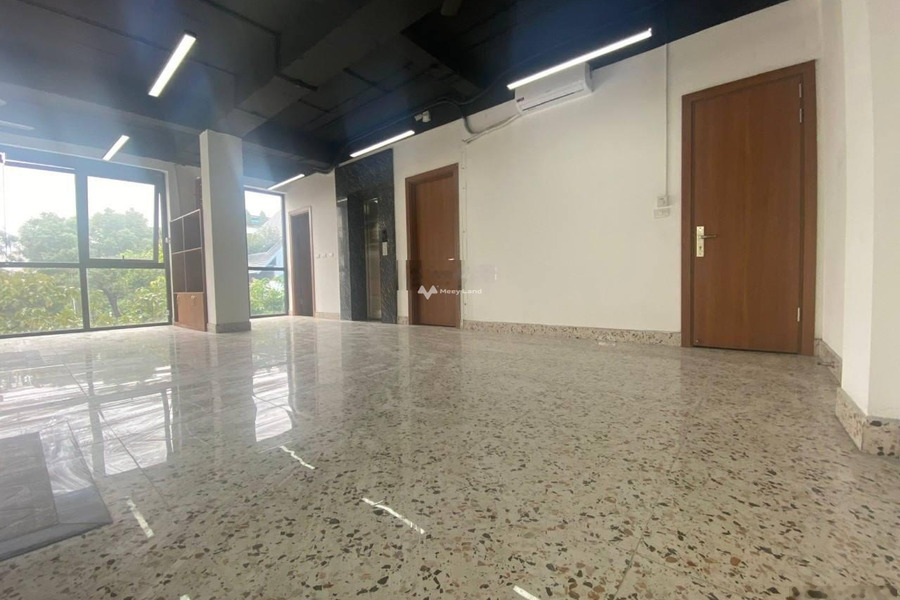 Vị trí ngay ở Việt Hưng, Việt Hưng cho thuê sàn văn phòng diện tích rộng rãi 180m2 nội thất đầy đủ Cơ bản-01