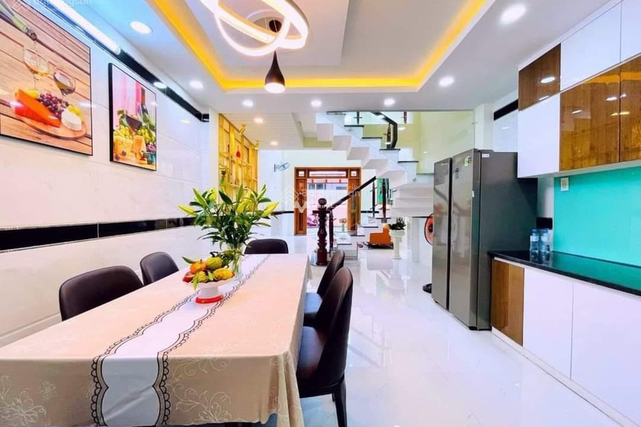 Trong ngôi nhà này gồm 4 PN, bán nhà ở có diện tích chung là 68.5m2 tọa lạc ở Bế Văn Cấm, Hồ Chí Minh-01