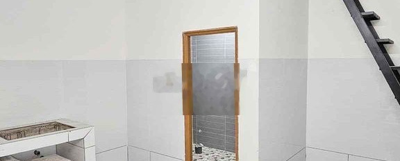 Phòng trọ xây mới 100% có gác 27m2 KDC Phú An -03