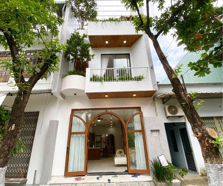 Cần bán nhà mặt phố quận Hải Châu, Đà Nẵng giá 4,8 tỷ-01