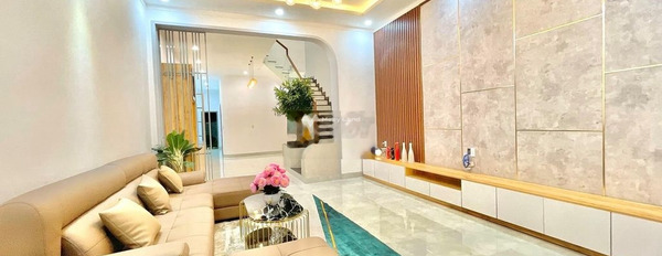 Do bổ xung vốn bán nhà diện tích khoảng 50m2 bán ngay với giá cực rẻ 6 tỷ vị trí thuận lợi nằm ở Tân Bình, Hồ Chí Minh cảm ơn đã xem tin.-03