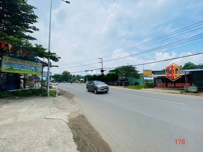 Giá thuê bàn giao 70 triệu/tháng cho thuê kho bãi vị trí tiện lợi Biên Hòa, Đồng Nai thuê ngay với giá thỏa thuận 70 triệu/tháng hãy nhấc máy gọi ngay-01