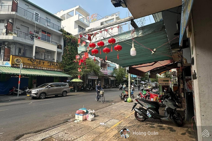 Nằm ở Quận 1, Hồ Chí Minh cho thuê cửa hàng 32 triệu/tháng mặt tiền tiện lợi 4 mét giá tốt nhất-01