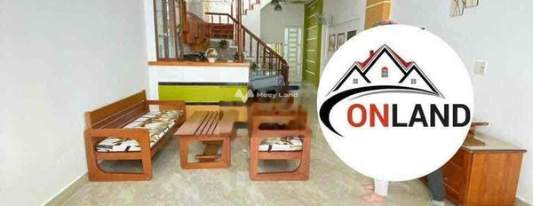 Nhìn chung gồm 3 PN, cho thuê nhà ở diện tích gồm 80m2 giá thuê cực kì tốt chỉ 8 triệu/tháng vị trí phát triển Hà Huy Giáp, Đồng Nai, hướng Tây Nam-02